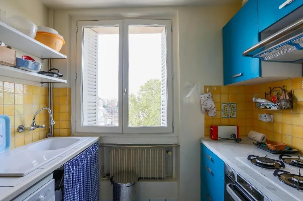 Apartament Chapelle 2 - Kp - Great F2 Perfect For 4 Guests - Lively Area Paryż