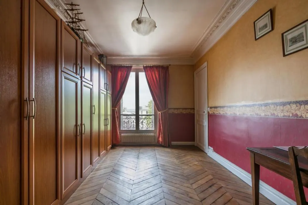 Chapelle 2 - Kp - Great F2 Perfect For 4 Guests - Lively Area Apartment Paris France